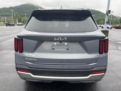 2025 Kia Sorento S FWD
