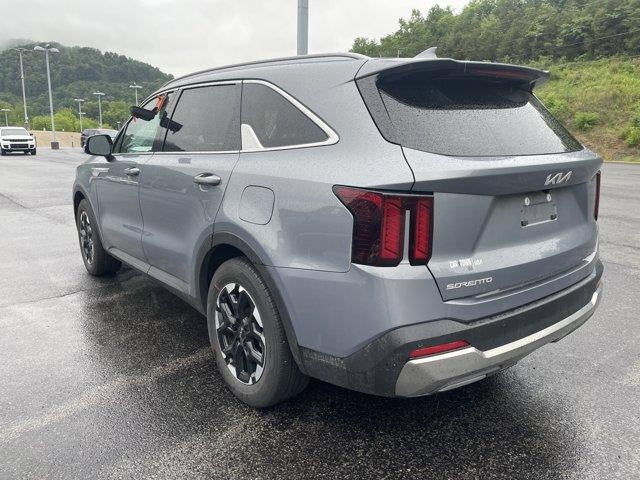 2025 Kia Sorento S FWD