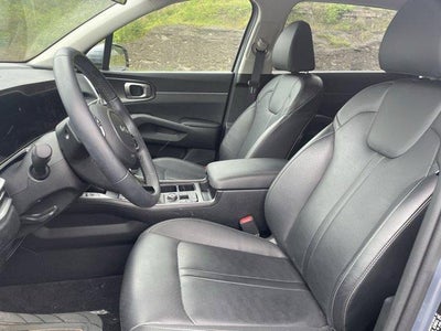 2025 Kia Sorento S FWD