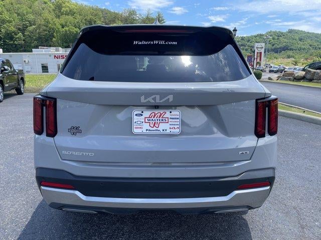 2024 Kia Sorento S AWD