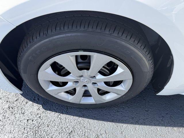 2027 Toyota Corolla LE CVT (Natl)