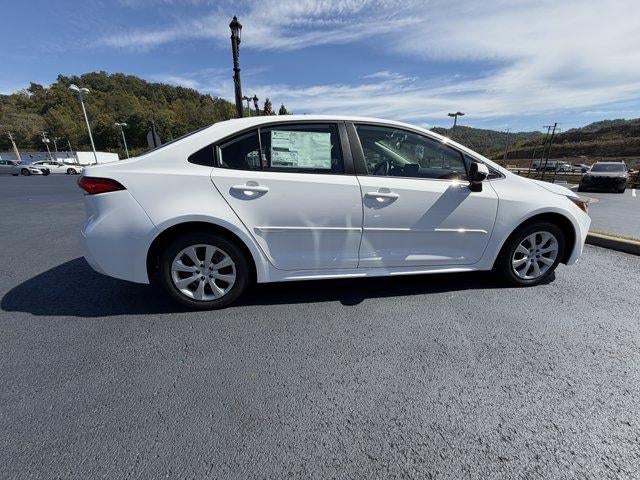 2027 Toyota Corolla LE CVT (Natl)