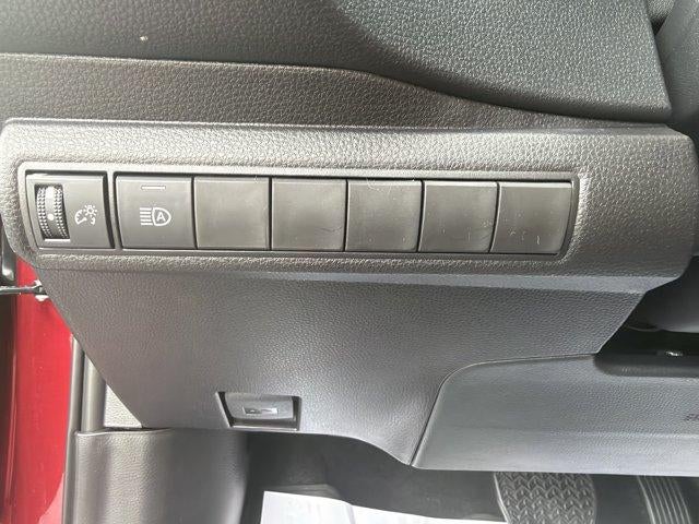 2027 Toyota Corolla LE CVT (Natl)