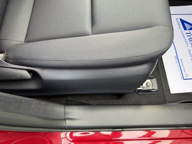 2027 Toyota Corolla LE CVT (Natl)