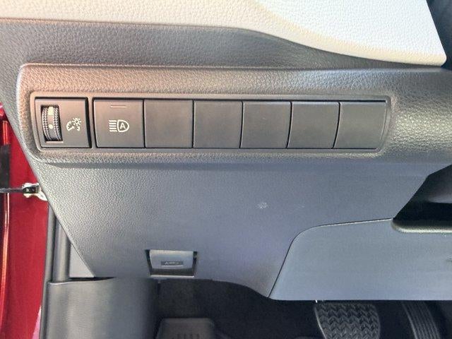 2027 Toyota Corolla SE CVT (Natl)