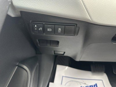 2026 Toyota Corolla Cross L 4WD (Natl)