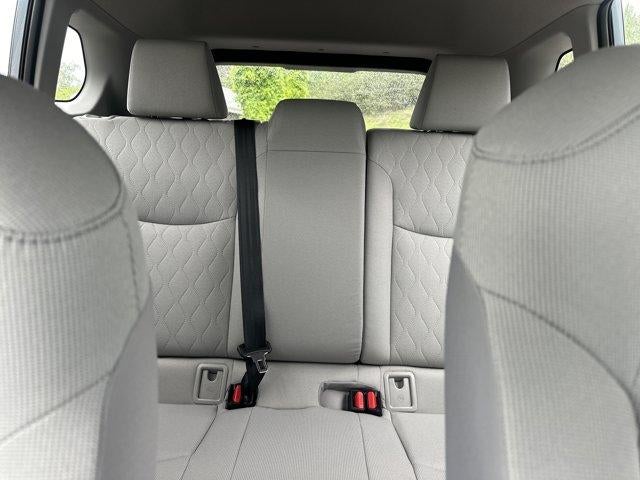 2026 Toyota Corolla Cross L 4WD (Natl)