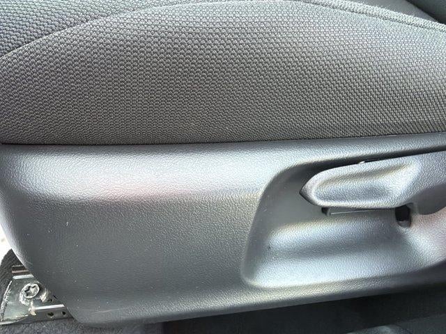 2026 Toyota Corolla Cross LE 2WD (Natl)
