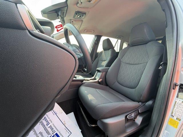 2026 Toyota Corolla Cross LE 2WD (Natl)