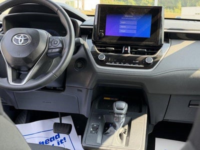 2026 Toyota Corolla Cross LE 2WD (Natl)