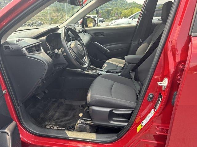 2022 Toyota Corolla Cross LE 4WD (Natl)