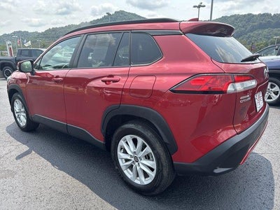 2022 Toyota Corolla Cross LE 4WD (Natl)