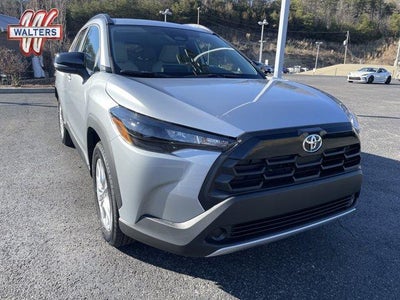 2026 Toyota Corolla Cross LE 4WD (Natl)