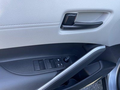 2026 Toyota Corolla Cross LE 4WD (Natl)