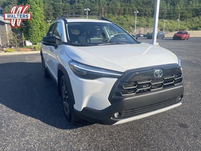 2026 Toyota Corolla Cross XLE 2WD (Natl)