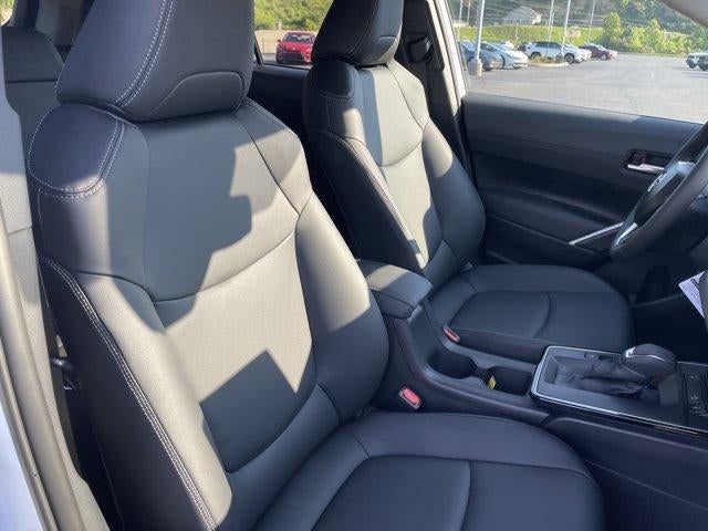 2026 Toyota Corolla Cross XLE 2WD (Natl)