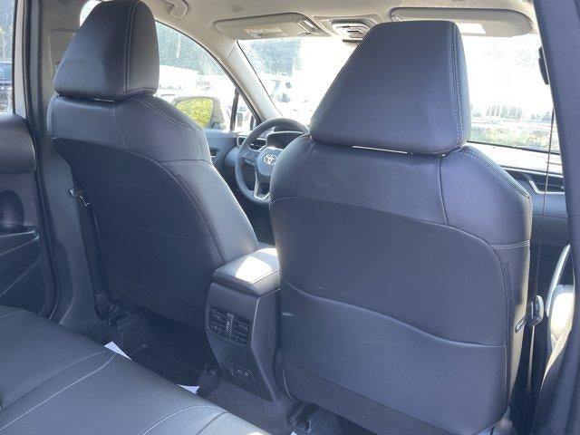 2026 Toyota Corolla Cross XLE 2WD (Natl)