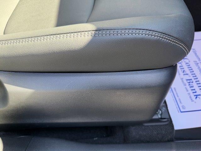 2026 Toyota Corolla Cross XLE 2WD (Natl)