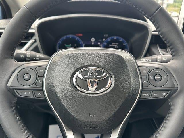 2026 Toyota Corolla Cross XLE 4WD (Natl)