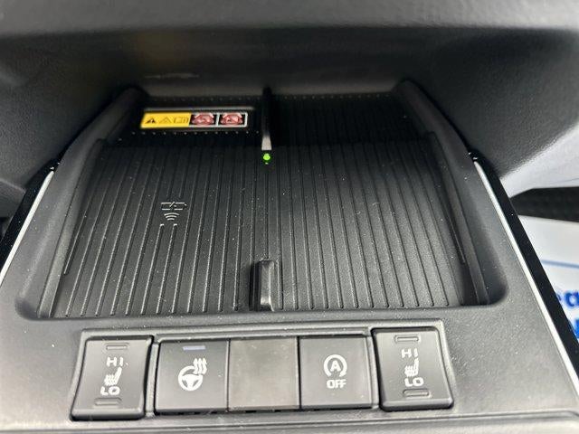 2026 Toyota Corolla Cross XLE 4WD (Natl)