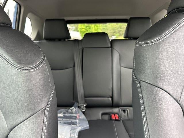 2026 Toyota Corolla Cross XLE 4WD (Natl)