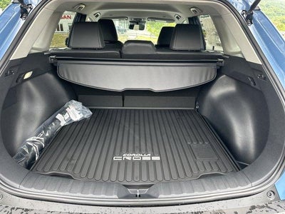 2026 Toyota Corolla Cross XLE 4WD (Natl)