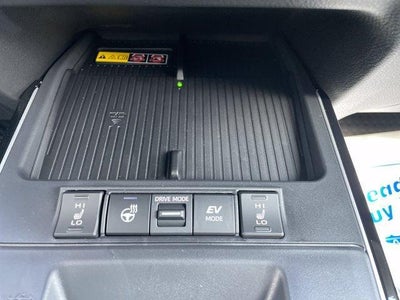 2026 Toyota Corolla Cross Hybrid XSE 4WD (Natl)