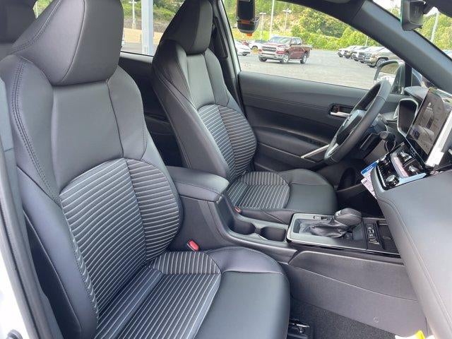 2026 Toyota Corolla Cross Hybrid XSE 4WD (Natl)