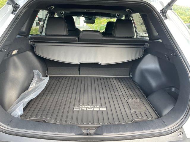 2026 Toyota Corolla Cross Hybrid XSE 4WD (Natl)