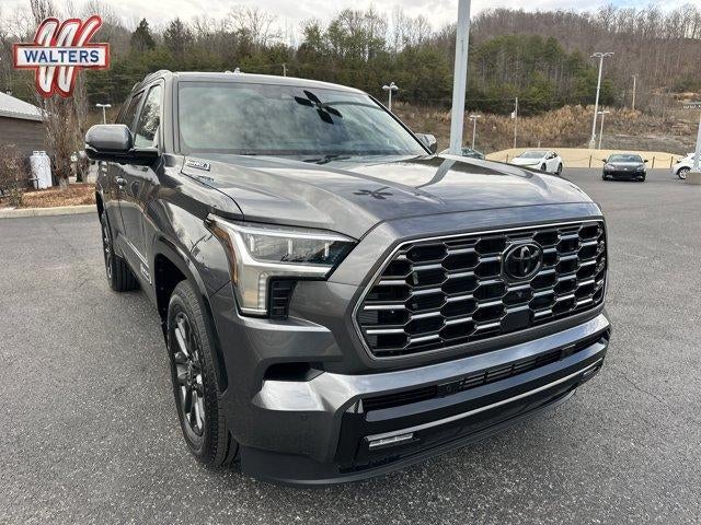 2026 Toyota Sequoia Platinum 4WD (Natl)