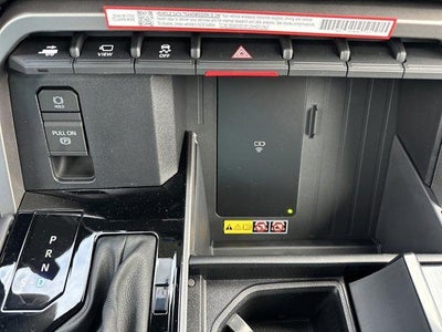 2026 Toyota Sequoia Platinum 4WD (Natl)