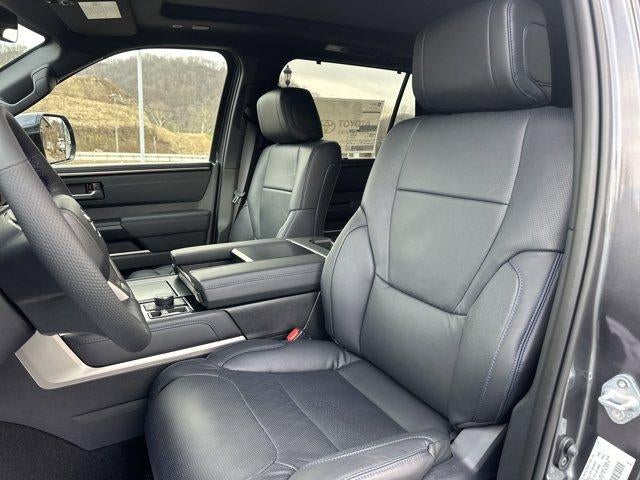 2026 Toyota Sequoia Platinum 4WD (Natl)