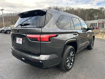 2026 Toyota Sequoia Platinum 4WD (Natl)