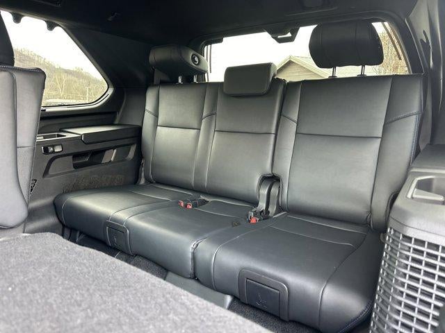 2026 Toyota Sequoia Platinum 4WD (Natl)