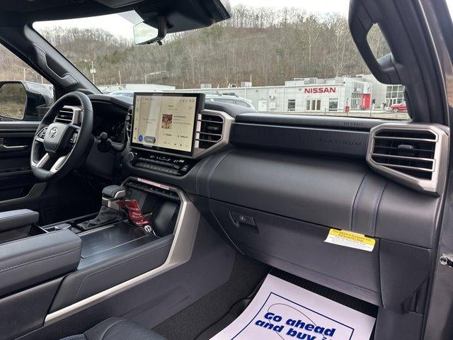 2026 Toyota Sequoia Platinum 4WD (Natl)