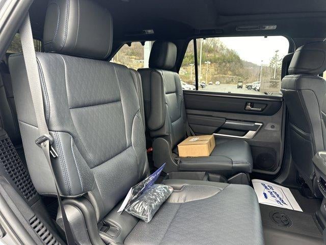 2026 Toyota Sequoia Platinum 4WD (Natl)