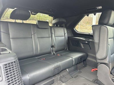 2026 Toyota Sequoia Platinum 4WD (Natl)