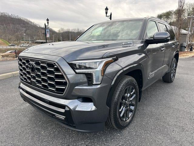 2026 Toyota Sequoia Platinum 4WD (Natl)