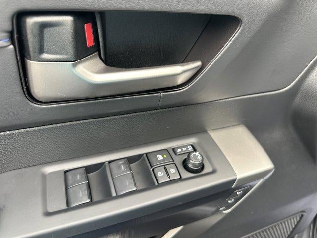 2026 Toyota Sequoia Platinum 4WD (Natl)