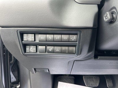 2026 Toyota Sequoia Platinum 4WD (Natl)