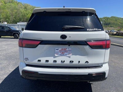 2024 Toyota Sequoia Platinum 4WD (Natl)
