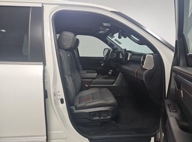 2026 Toyota Sequoia Capstone 4WD (Natl)