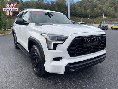 2025 Toyota Sequoia TRD Pro 4WD (Natl)
