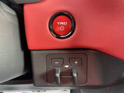 2025 Toyota Sequoia TRD Pro 4WD (Natl)