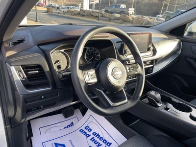 2023 Nissan Rogue AWD SV