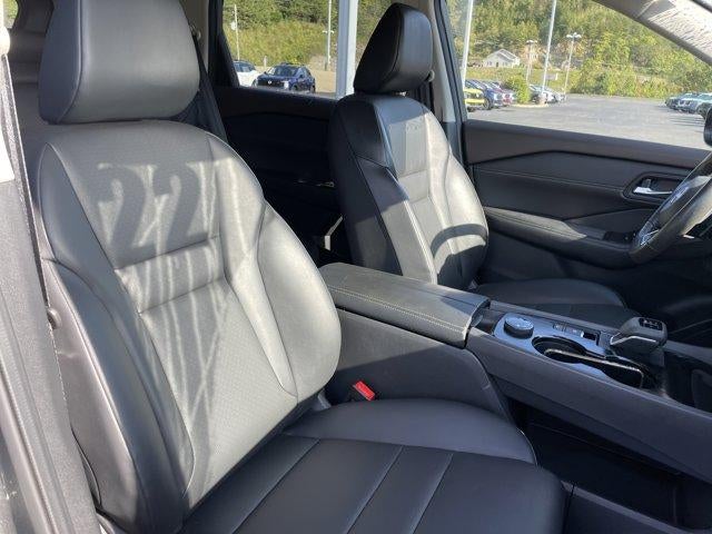 2022 Nissan Rogue AWD SV