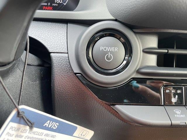 2026 Toyota Crown Limited AWD (Natl)