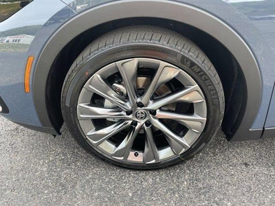2026 Toyota Crown Limited AWD (Natl)