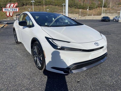 2026 Toyota Prius XLE (Natl)