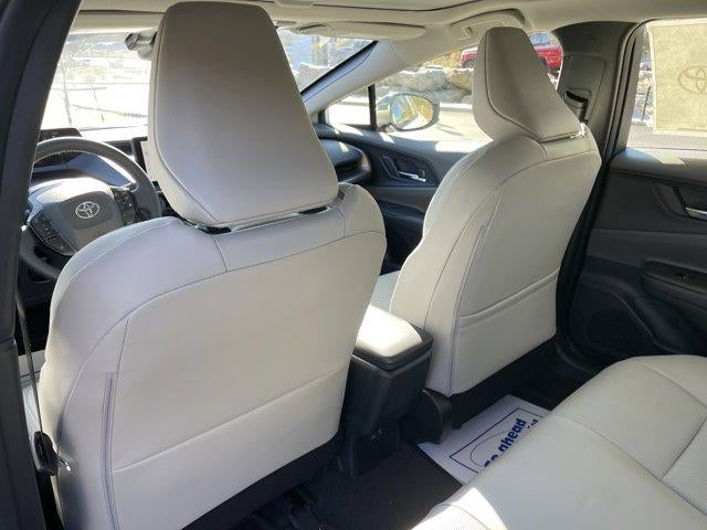 2026 Toyota Prius XLE (Natl)